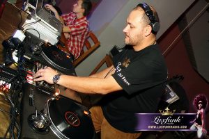 luxfunk radio funky party 20111231 8667